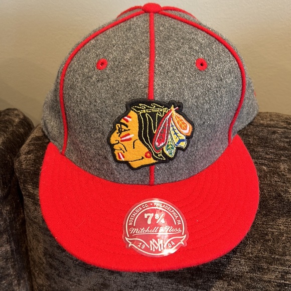 6 Men’s MLB and NHL ball caps - Picture 3 of 10